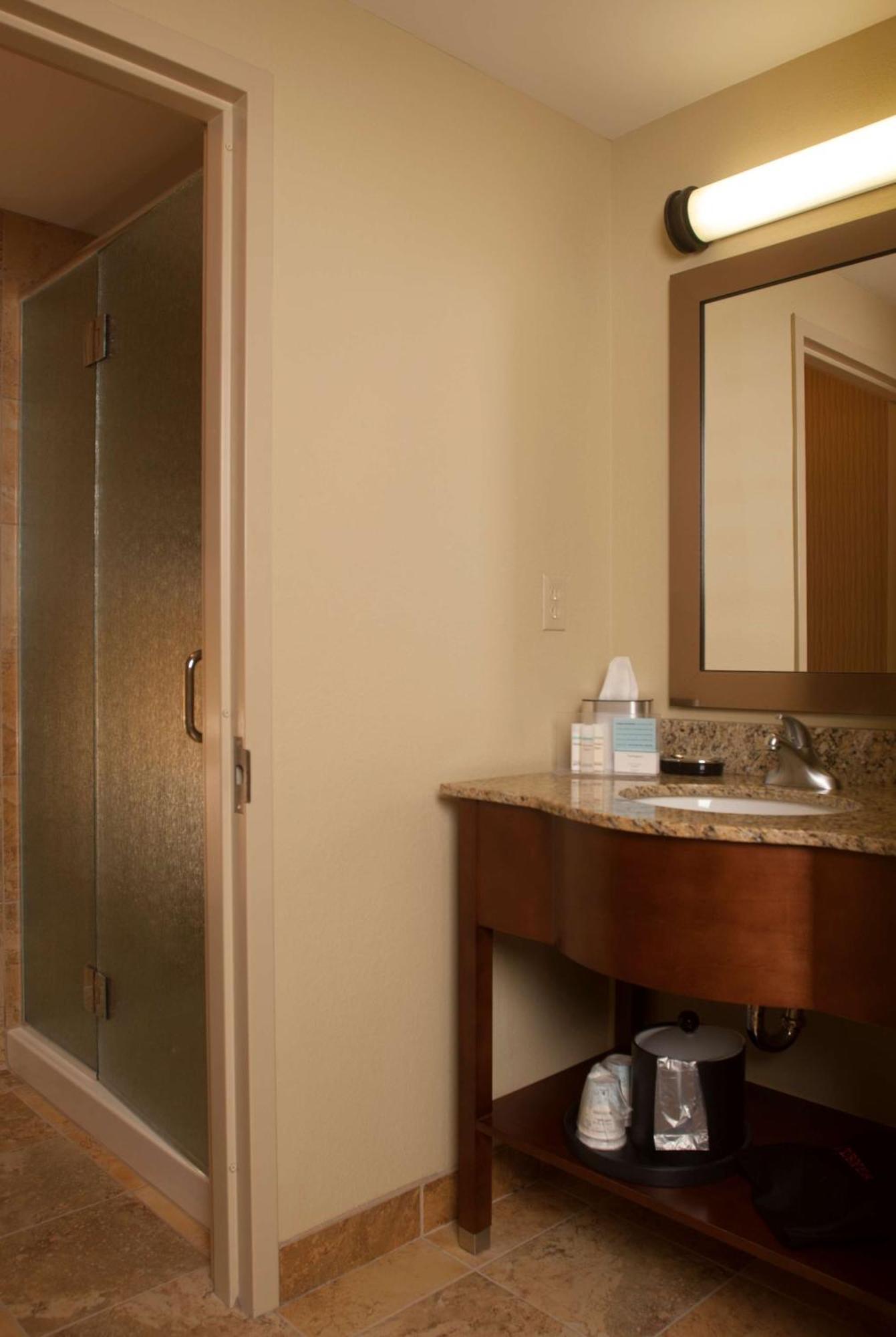 Hampton Inn Tomah Exterior photo